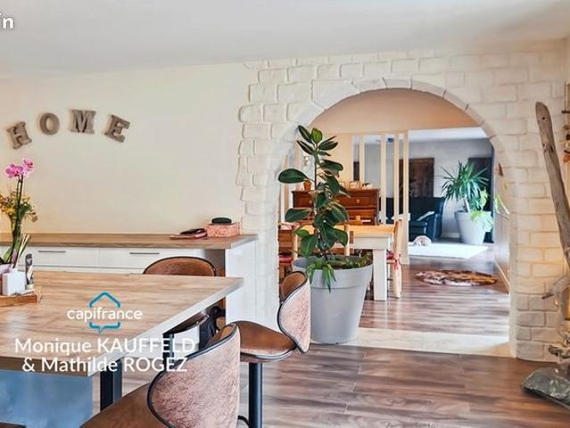 Maison 5 pièces 147 m²