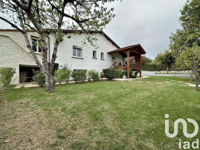 Maison 5 pièces 147 m²