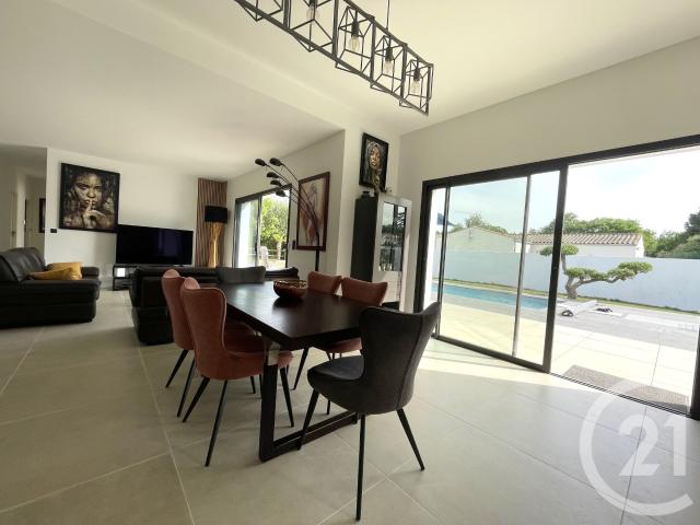 Maison 5 pièces 147 m²
