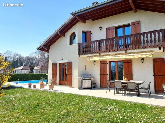 Maison 5 pièces 147 m²