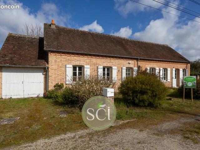 Maison 5 pièces 1483 m²