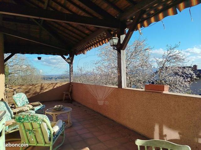 Maison 5 pièces 148 m²