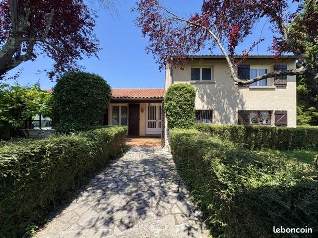 Maison 5 pièces 148 m²