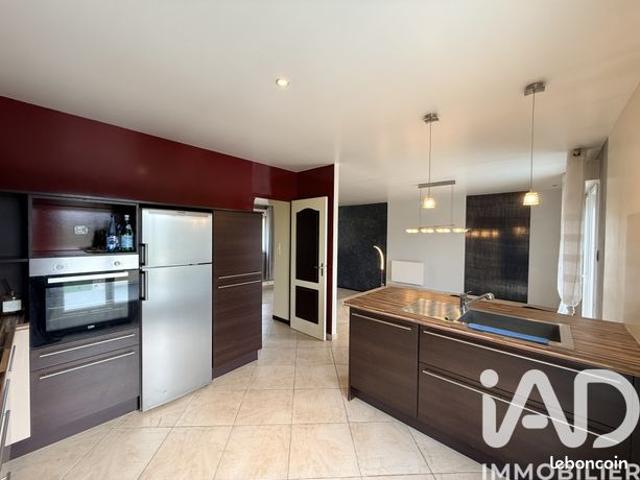 Maison 5 pièces 148 m²