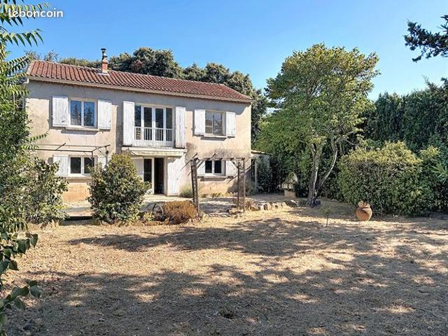 Maison 5 pièces 148 m²