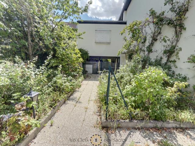 Maison 5 pièces 165 m²