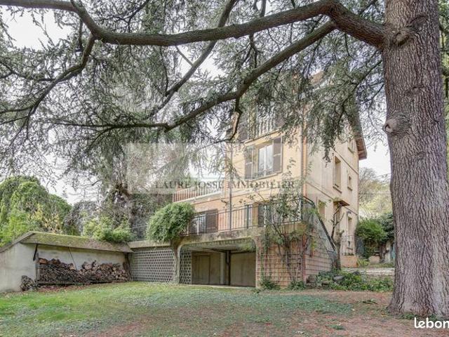 Maison 5 pièces 148 m²