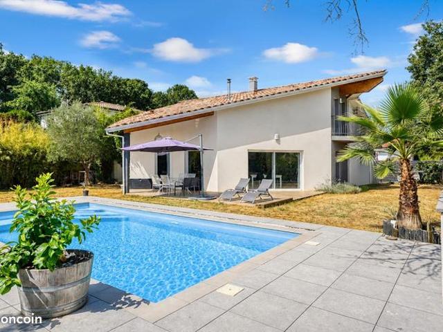Maison 5 pièces 148 m²