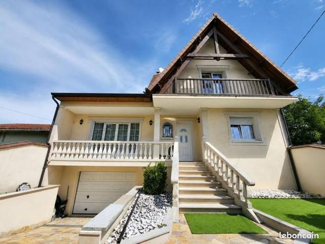 Maison 5 pièces 148 m²
