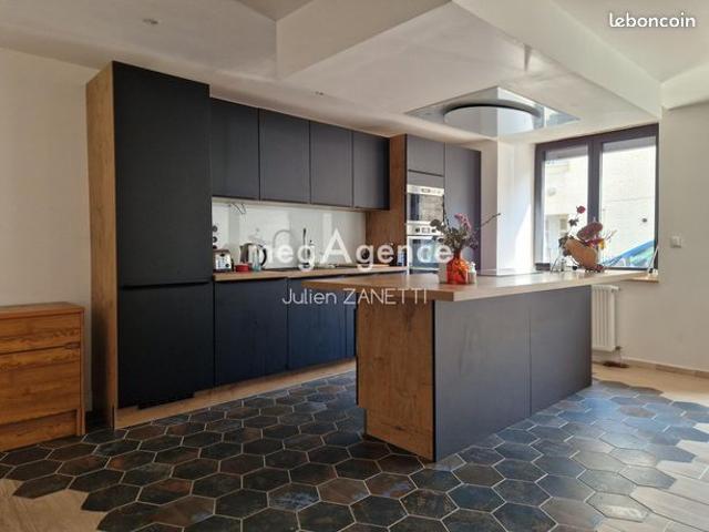 Maison 5 pièces 148 m²