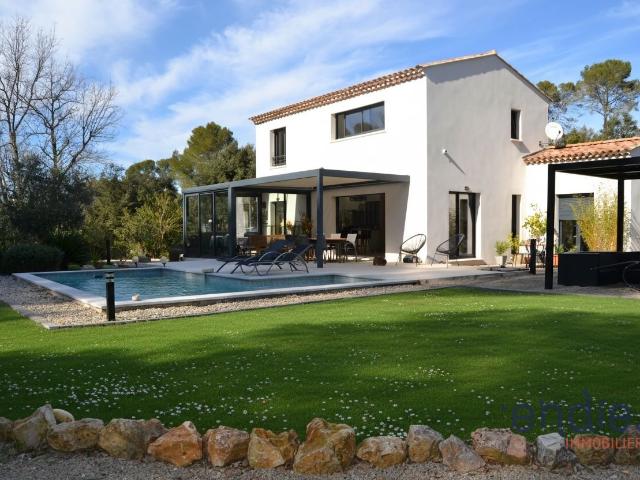 Maison 5 pièces 148 m²