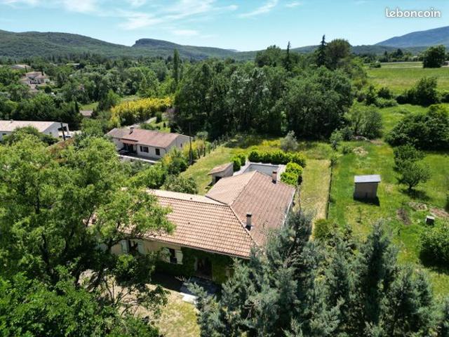 Maison 5 pièces 148 m²