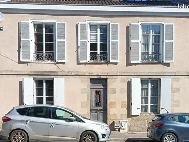 Maison 5 pièces 148 m²