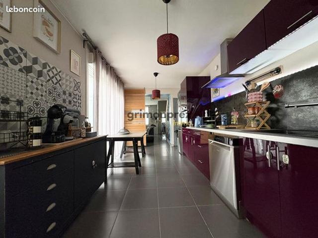 Maison 5 pièces 149 m²