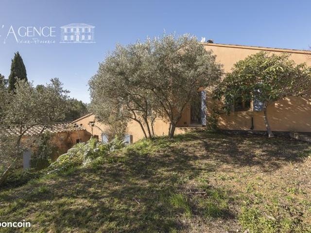 Maison 5 pièces 149 m²