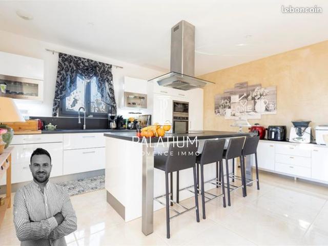 Maison 5 pièces 149 m²