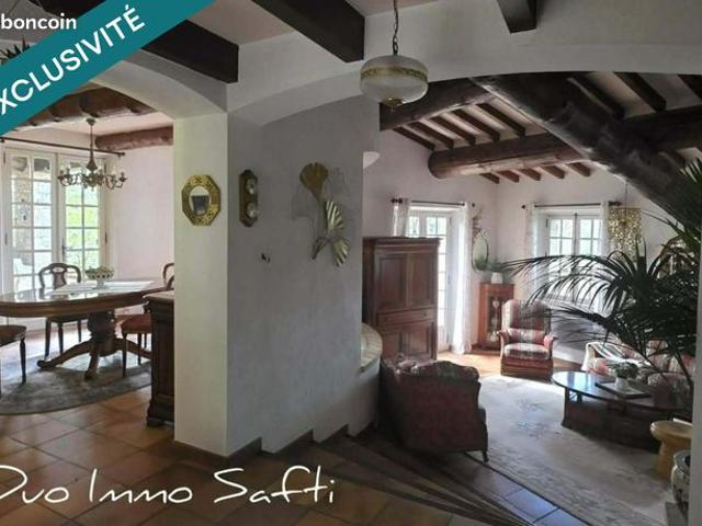 Maison 5 pièces 149 m²
