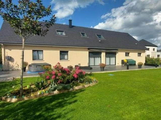 Maison 5 pièces 140 m²