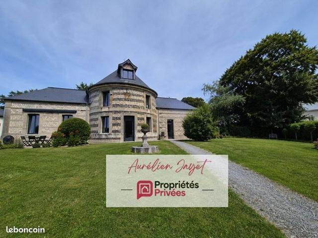 Maison 5 pièces 140 m²