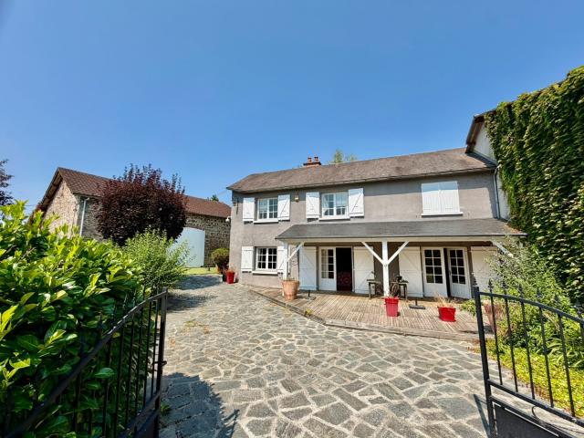 Maison 5 pièces 140 m²