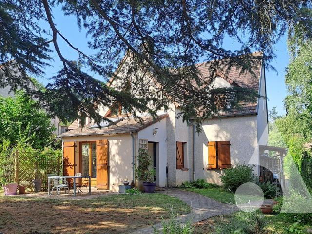 Maison 5 pièces 140 m²