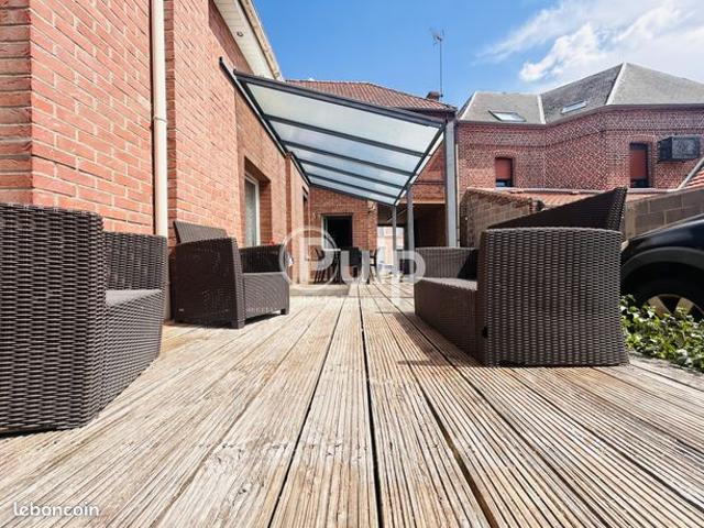 Maison 5 pièces 140 m²