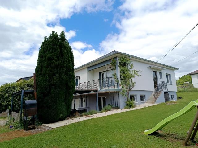 Maison 5 pièces 140 m²