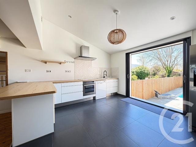 Maison 5 pièces 140 m²