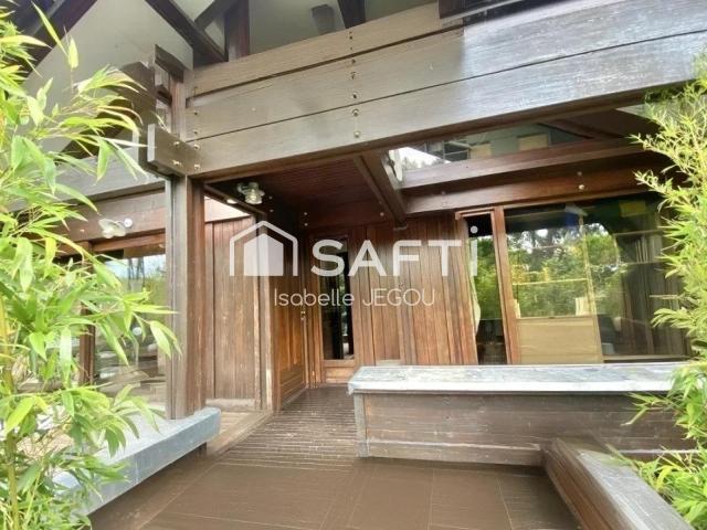 Maison 5 pièces 140 m²