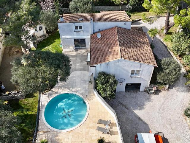 Maison 5 pièces 140 m²