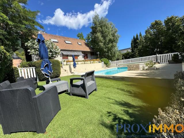 Maison 5 pièces 140 m²