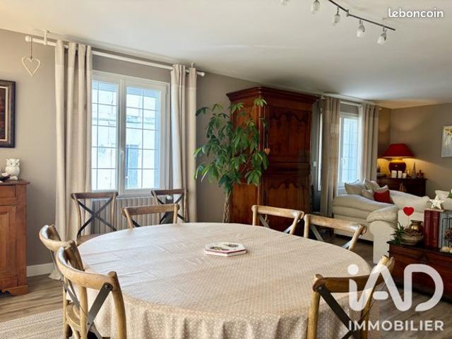 Maison 5 pièces 140 m²