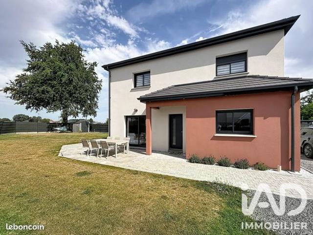 Maison 5 pièces 140 m²