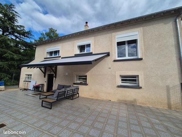 Maison 5 pièces 140 m²