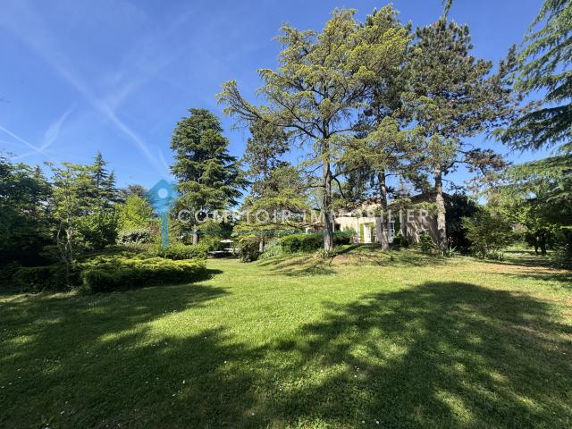 Maison 5 pièces 140 m²
