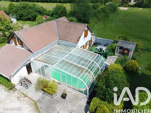 Maison 5 pièces 140 m²