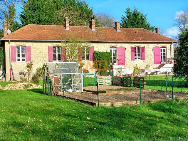Maison 5 pièces 140 m²