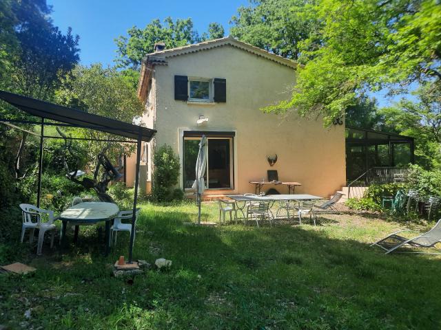 Maison 5 pièces 140 m²