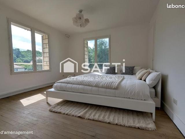 Maison 5 pièces 140 m²