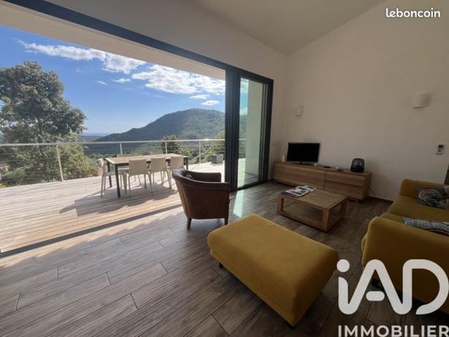 Maison 5 pièces 140 m²