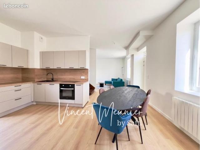 Maison 5 pièces 140 m²