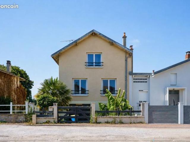 Maison 5 pièces 140 m²