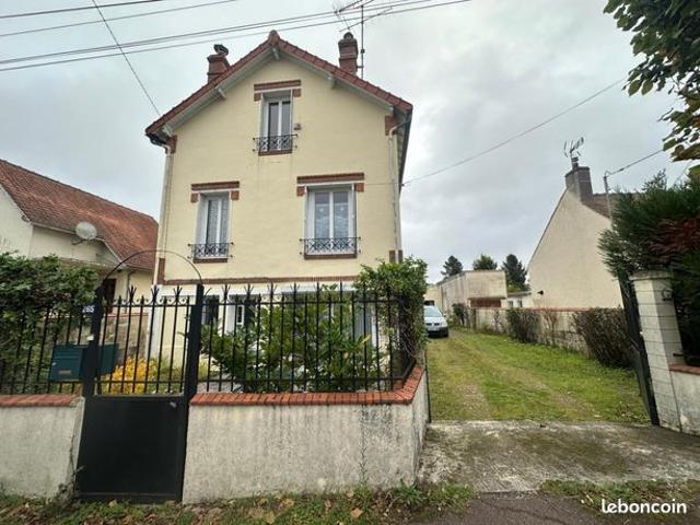 Maison 5 pièces 140 m²