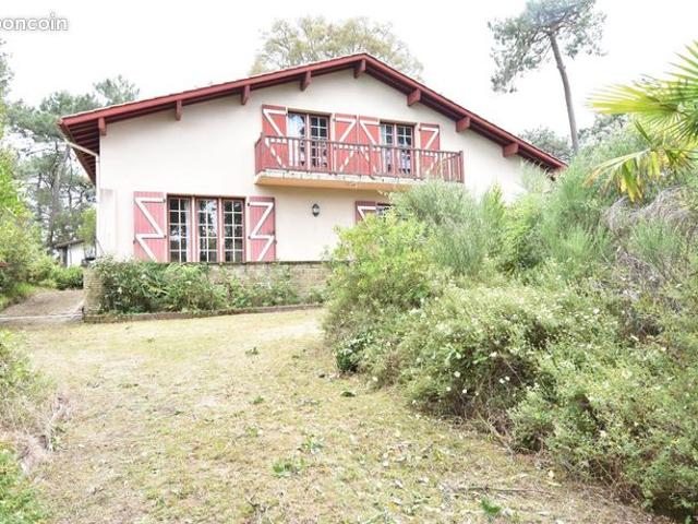 Maison 5 pièces 140 m²