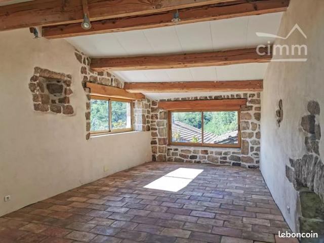 Maison 5 pièces 140 m²