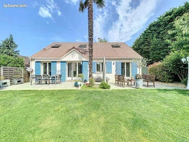 Maison 5 pièces 140 m²