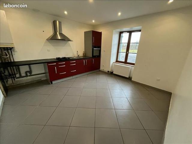 Maison 5 pièces 140 m²