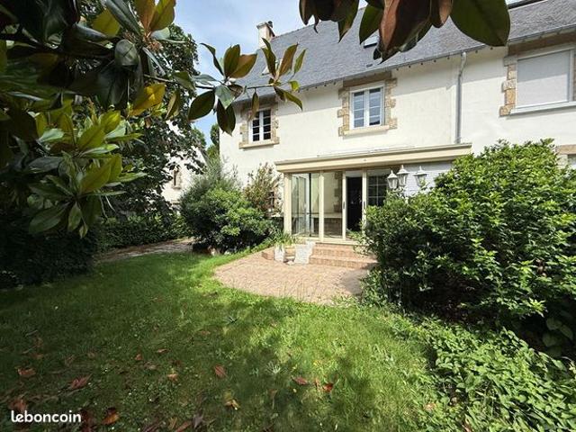 Maison 5 pièces 140 m²