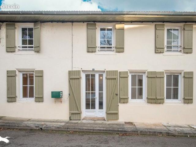 Maison 5 pièces 140 m²