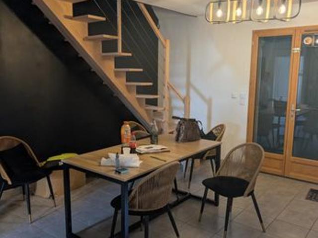 Maison 5 pièces 140 m²